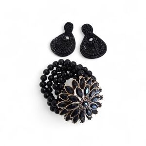 Vintage Goth Black Beaded Daisy Bracelet + Seed Bead Dangle Earrings
